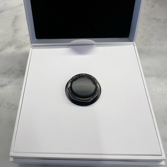 Oura Ring 3 Black Heritage Size 11 - Picture 1 of 4